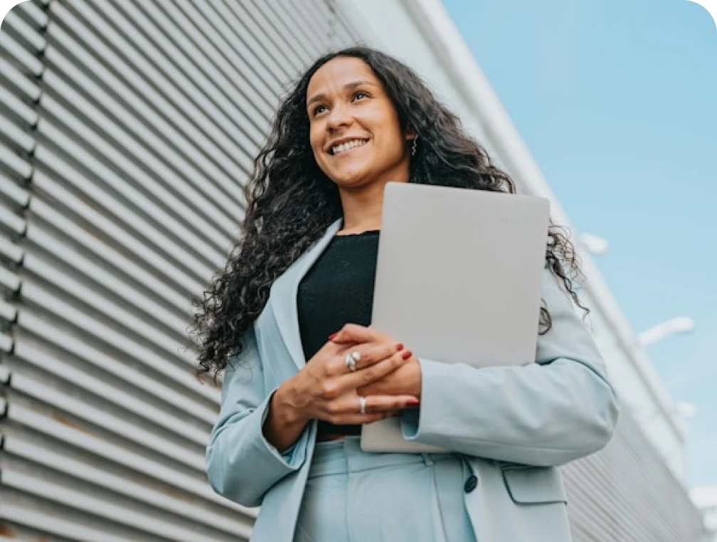 Legitt AI UAE finance team business operations